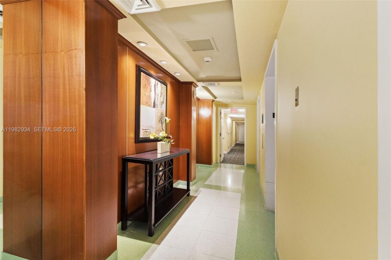 1755 E Hallandale Beach Blvd , Unit 501E, Hallandale Beach, FL 33009 Photo