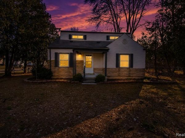 14888 Sunbury Street, Livonia, MI 48154