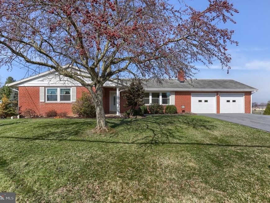 139 Lawn Road, Palmyra, PA 17078 Main Photo