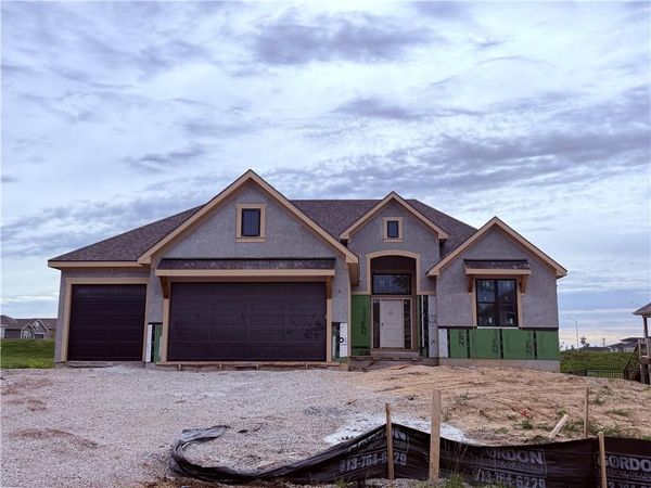 10510 N Liberty Street, Kansas City, MO 64155