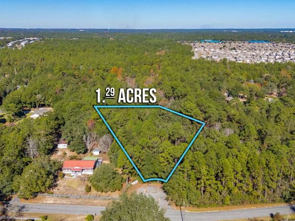 4A Riley Court, Crestview, FL 32539