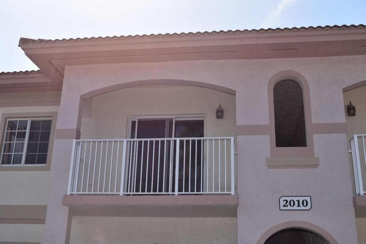 2010 Taylor Street, Unit 7b, Hollywood, FL 33020 Photo