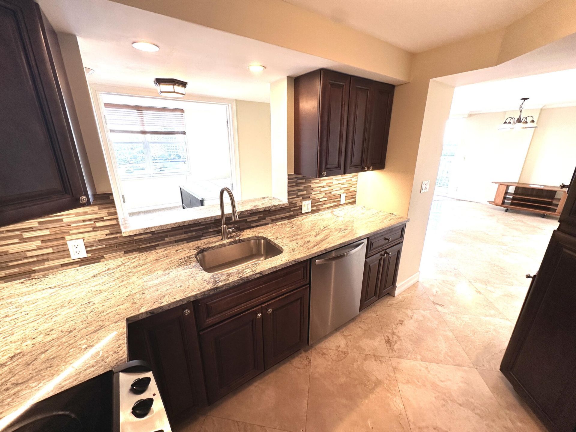 1 Las Olas Circle, Unit 1009, Fort Lauderdale, FL 33316 Photo