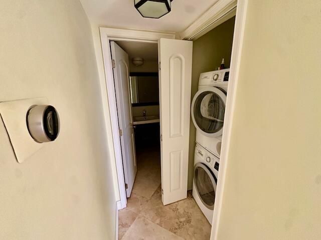 1 Las Olas Circle, Unit 1009, Fort Lauderdale, FL 33316 Photo