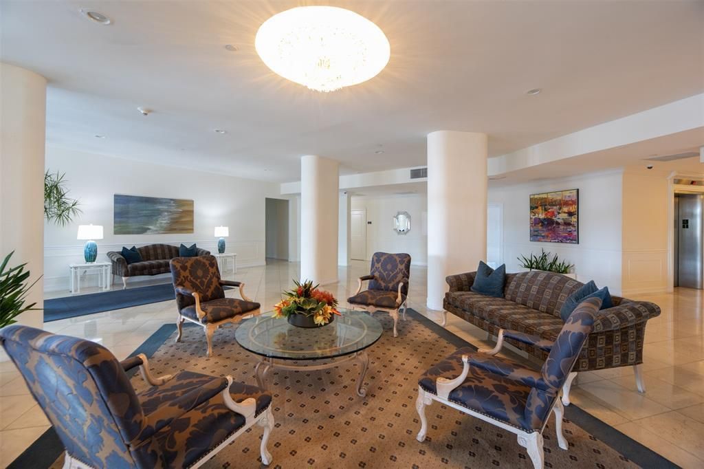 1 Las Olas Circle, Unit 1009, Fort Lauderdale, FL 33316 Photo