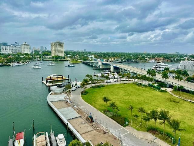 1 Las Olas Circle, Unit 1009, Fort Lauderdale, FL 33316 Photo
