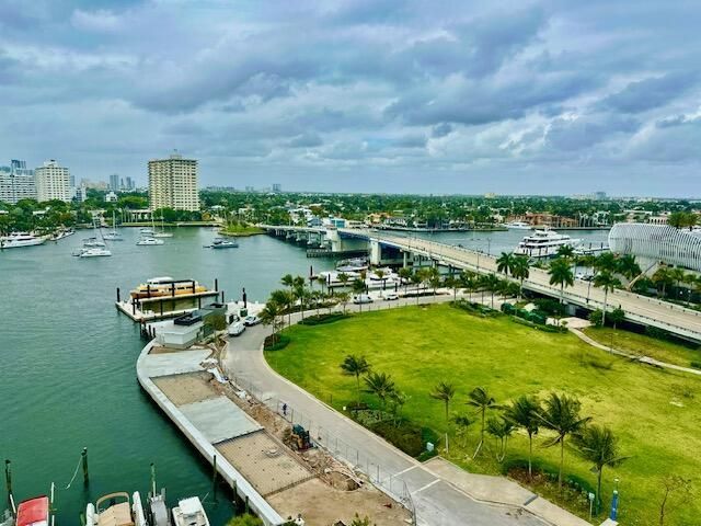 1 Las Olas Circle, Unit 1009, Fort Lauderdale, FL 33316 Photo