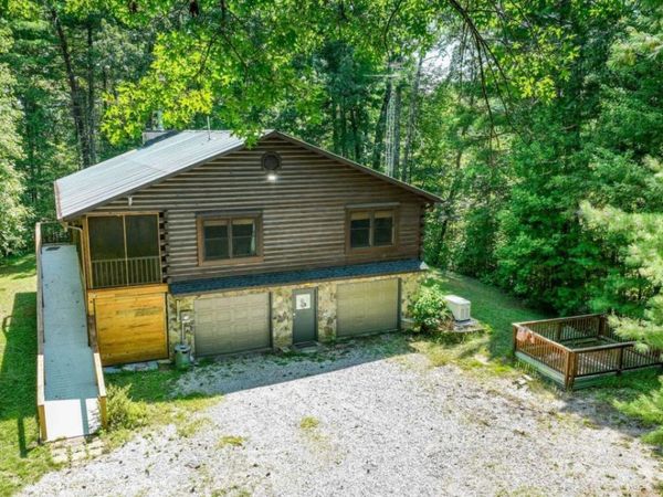 192 Fingerboard, Reliance, TN 37369