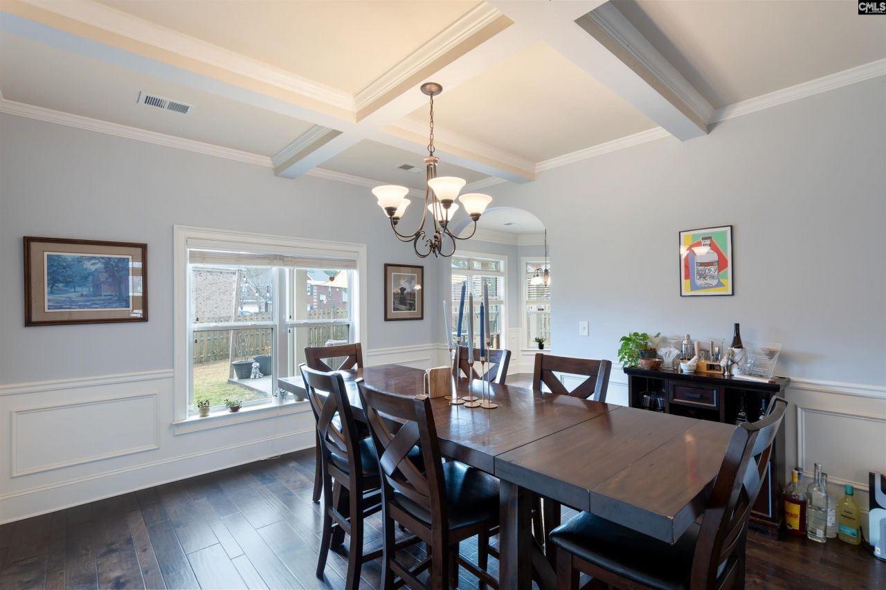 646 Village Market Drive  Photo 6