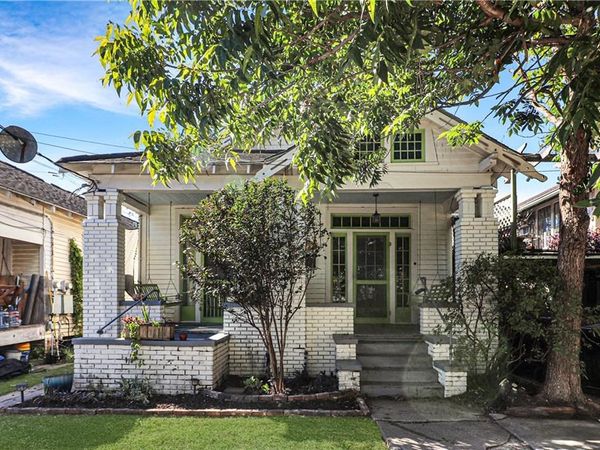 7220 22 SYCAMORE Street, New Orleans, LA 70118