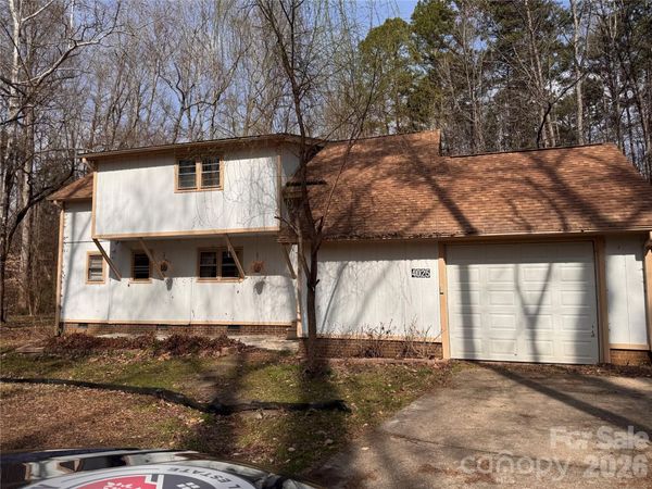 4025 Fringewood Drive , Concord, NC 28025
