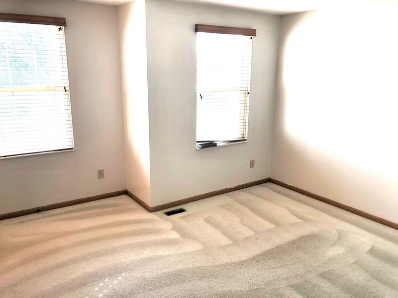 2090 Parklawn Drive, Lewis Center, OH 43035 Photo 33