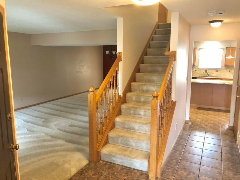 2090 Parklawn Drive, Lewis Center, OH 43035 Photo 7