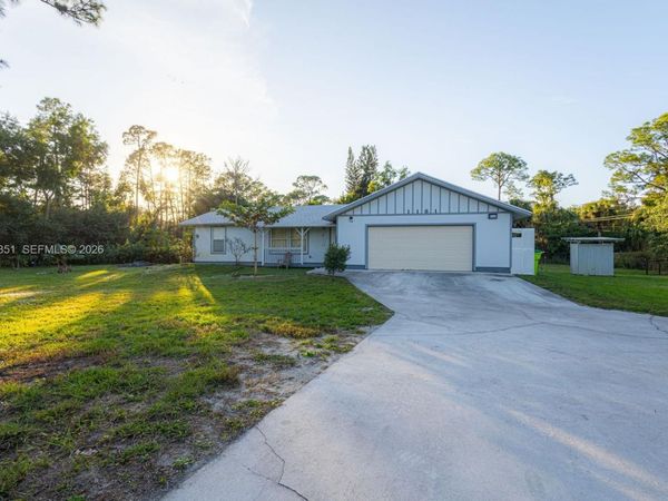 1181 W C Rd, Loxahatchee, FL 33470