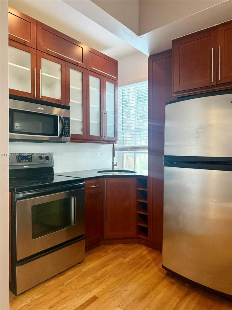 1127 Euclid Ave , Unit 203, Miami Beach, FL 33139 Photo