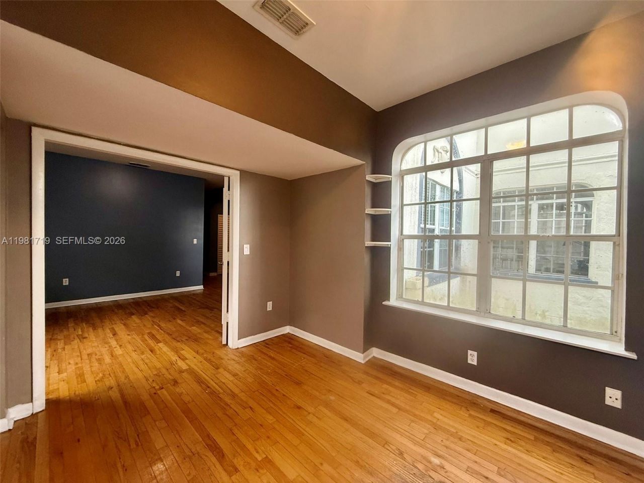 1127 Euclid Ave , Unit 203, Miami Beach, FL 33139 Photo