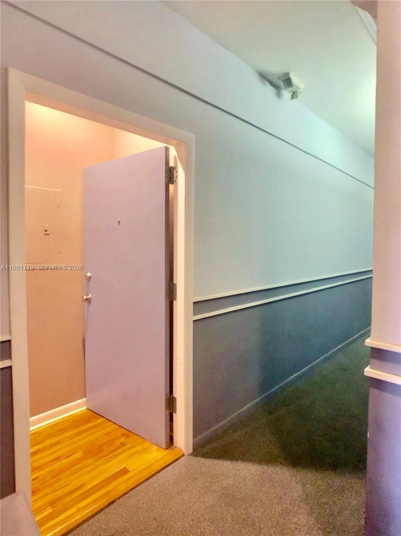 1127 Euclid Ave , Unit 203, Miami Beach, FL 33139 Photo