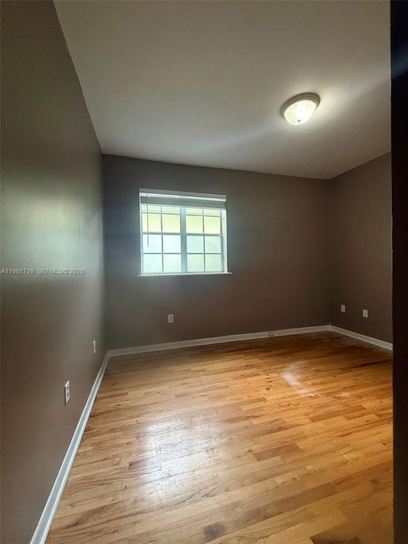 1127 Euclid Ave , Unit 203, Miami Beach, FL 33139 Photo