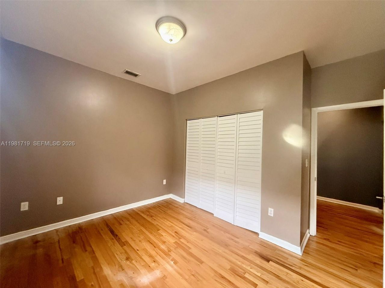 1127 Euclid Ave , Unit 203, Miami Beach, FL 33139 Photo