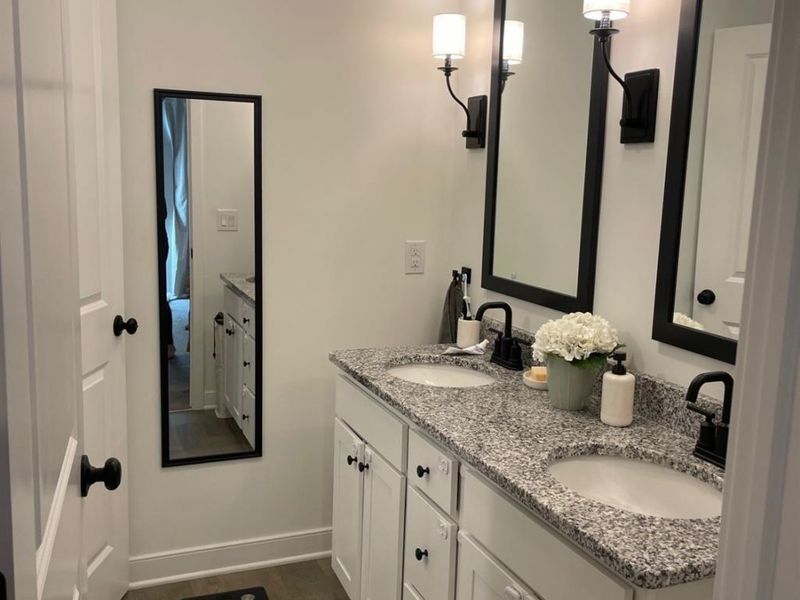 401 RIVER RUN DR, Elyria, OH 44035 Photo 11