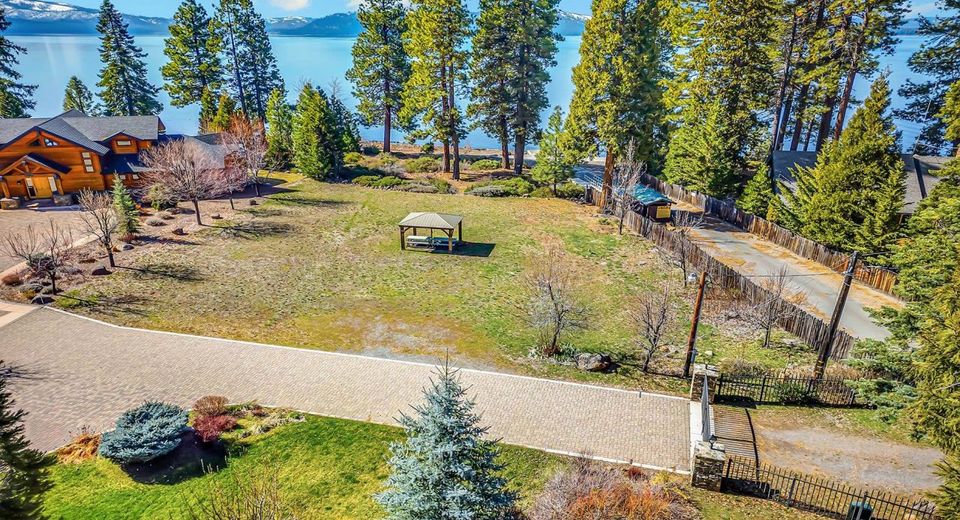 3728 Lake Almanor Drive, Lake Almanor, CA 00000 Photo