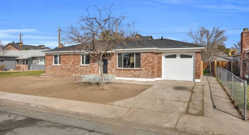 2036 K Street, Sparks, NV 89431 Photo