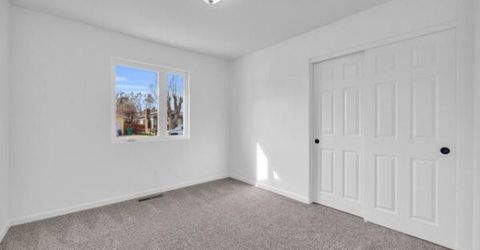 2036 K Street, Sparks, NV 89431 Photo