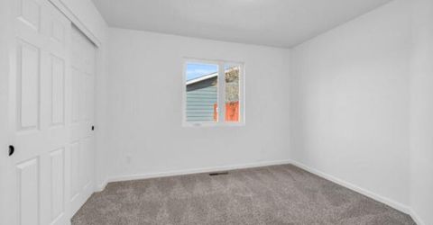 2036 K Street, Sparks, NV 89431 Photo