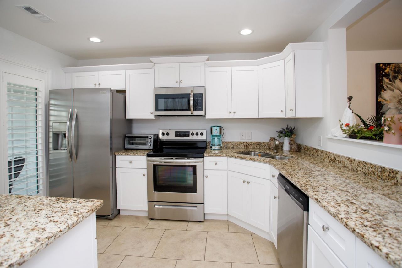 528 Riverward Dr. Photo 11