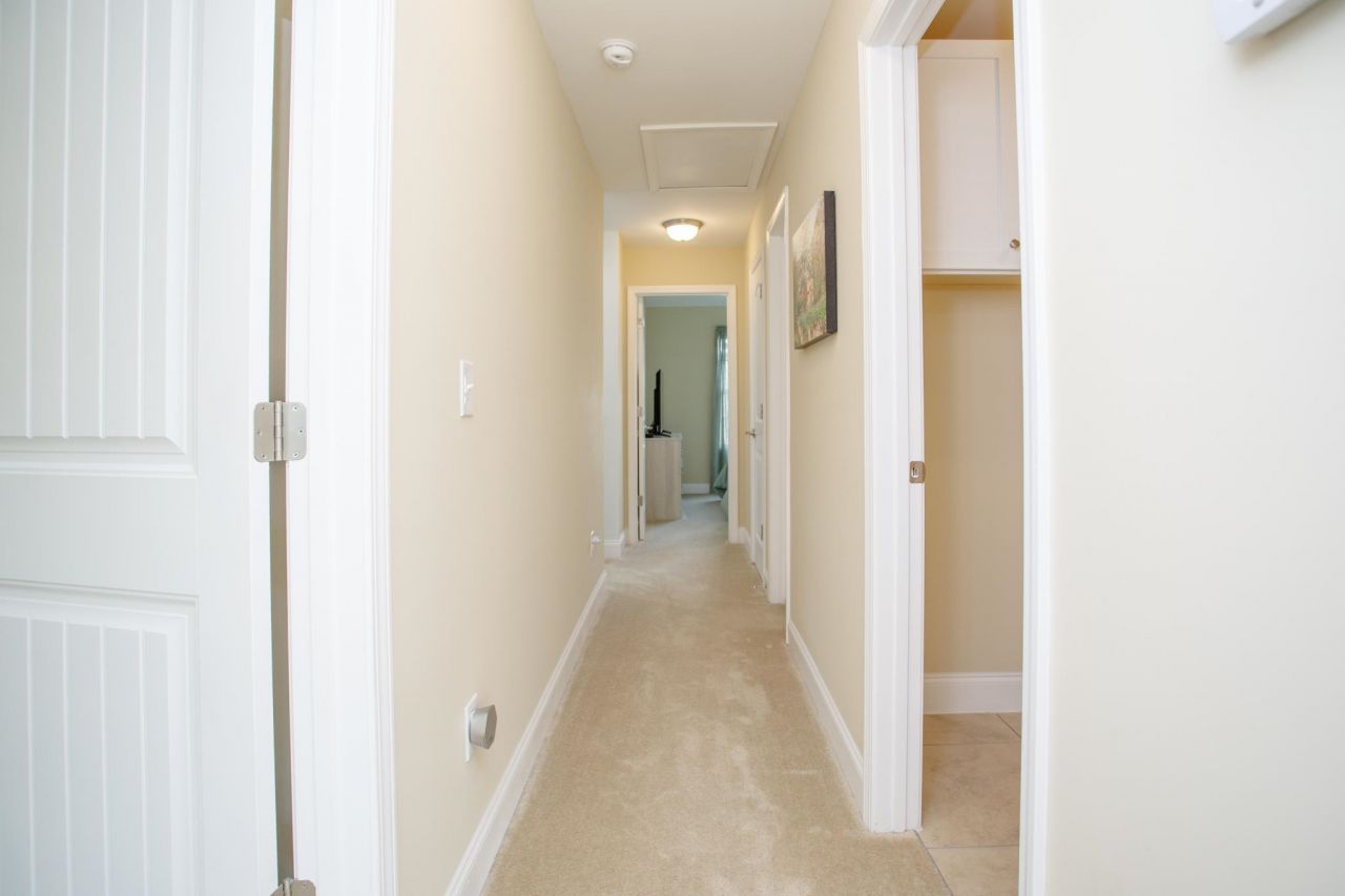 528 Riverward Dr. Photo 17