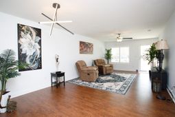 528 Riverward Dr. photo 4