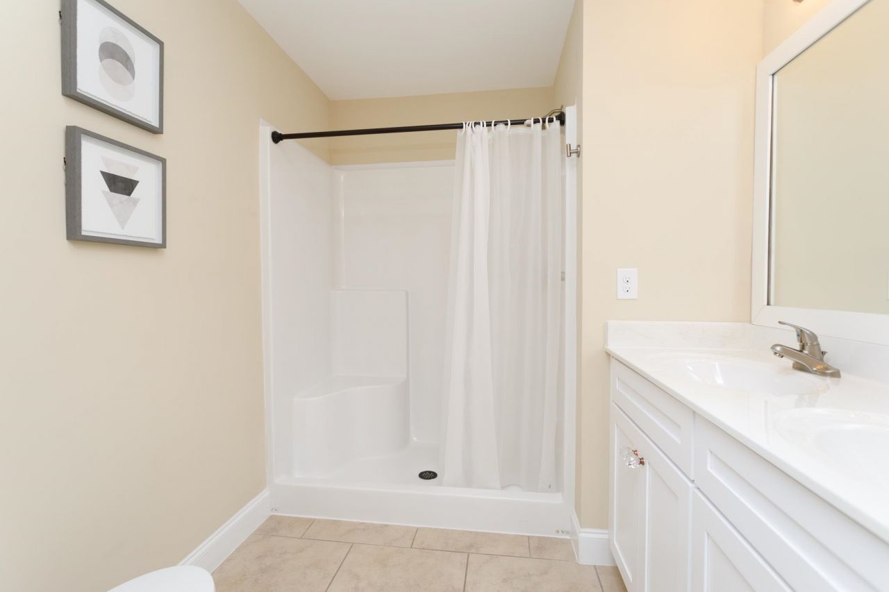 528 Riverward Dr. Photo 22