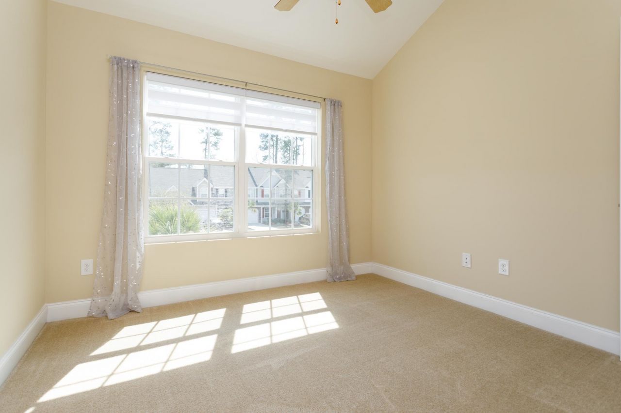 528 Riverward Dr. Photo 26