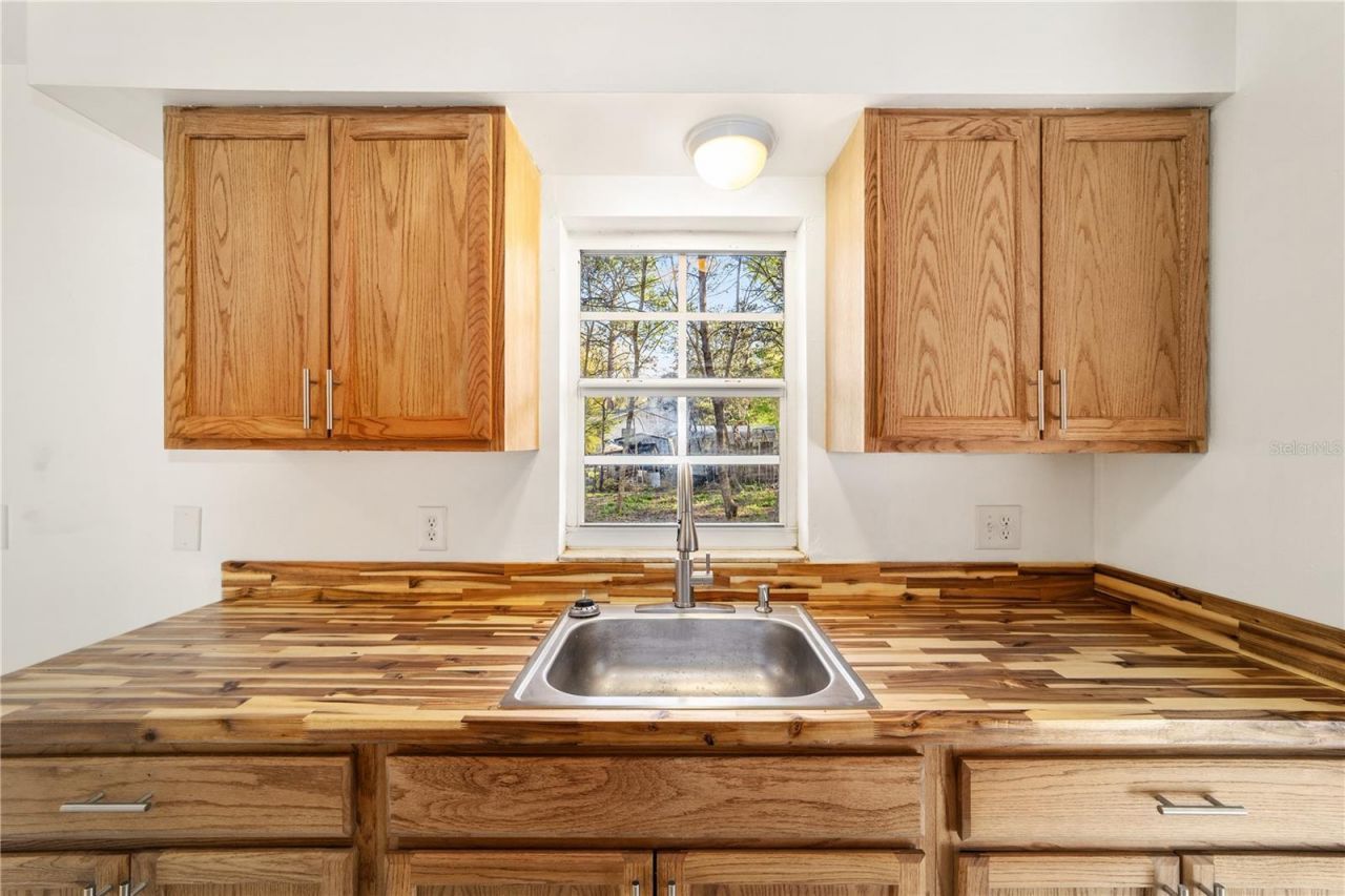 2216 NE 38th Street, Ocala, FL 34479 Photo