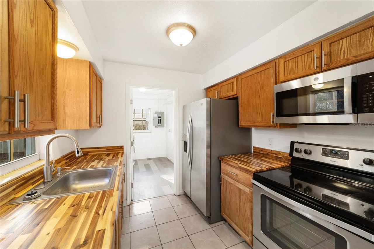 2216 NE 38th Street, Ocala, FL 34479 Photo