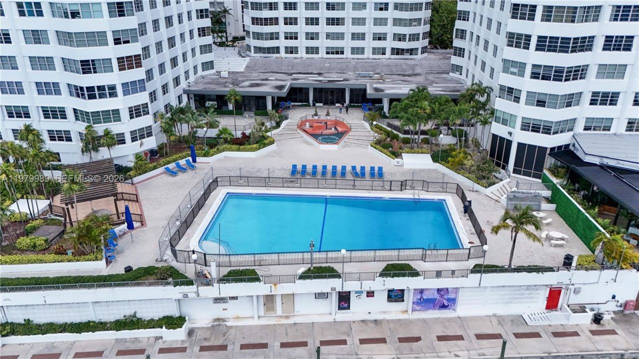 801 Brickell Bay Dr, Unit 1070, Miami, FL 33131 Photo