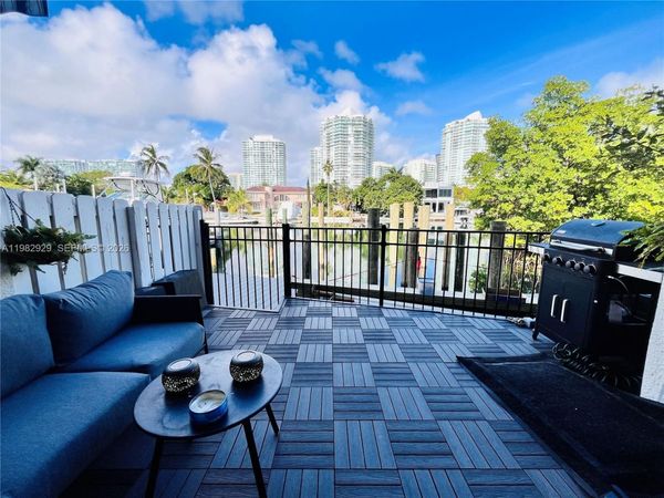 253 Poinciana Dr , Unit 603, Sunny Isles Beach, FL 33160