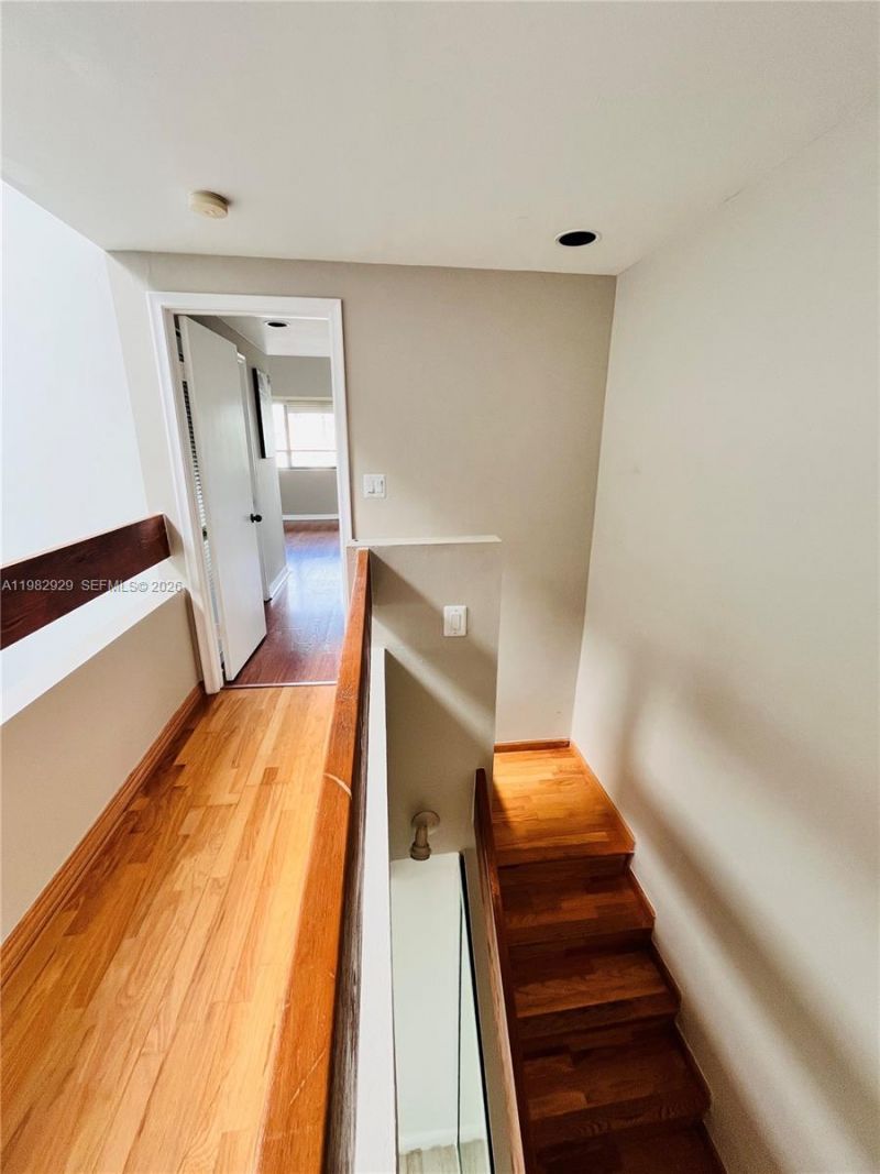 253 Poinciana Dr , Unit 603, Sunny Isles Beach, FL 33160 Photo