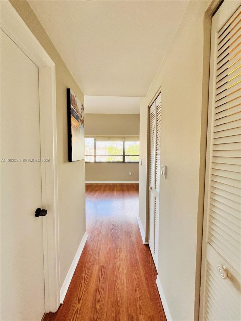 253 Poinciana Dr , Unit 603, Sunny Isles Beach, FL 33160 Photo