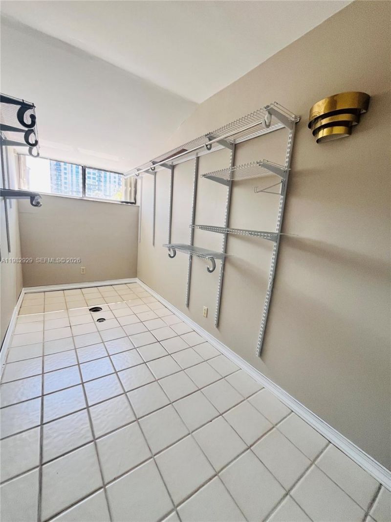 253 Poinciana Dr , Unit 603, Sunny Isles Beach, FL 33160 Photo