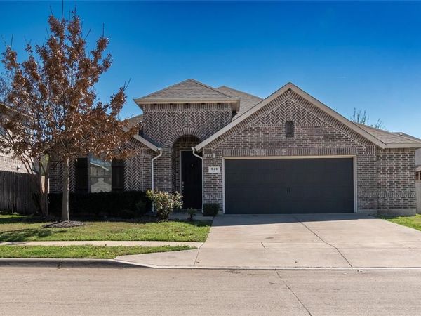 545 Braewick Drive, Fort Worth, TX 76131