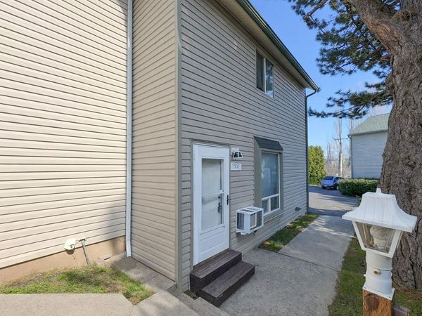 1708 NW Lamont St., Pullman, WA 99163