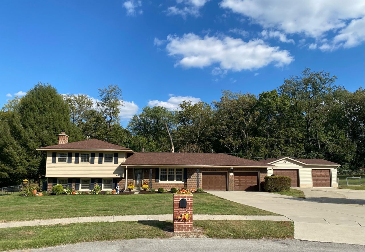 4042 Longford Court, Lexington, KY 40516 Main Photo