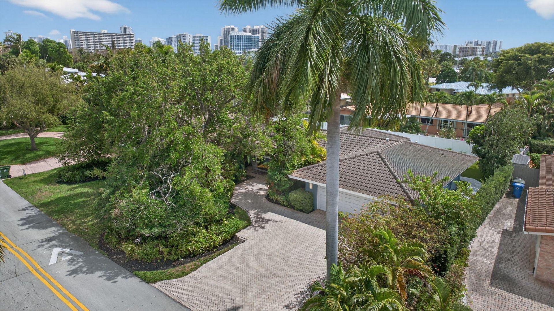 2732 NE 35th Drive, Fort Lauderdale, FL 33308 Photo