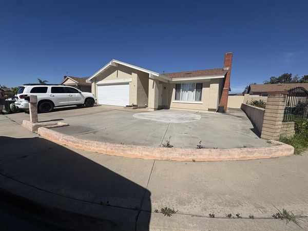 3424 Corte Loro, San Ysidro, CA 92173