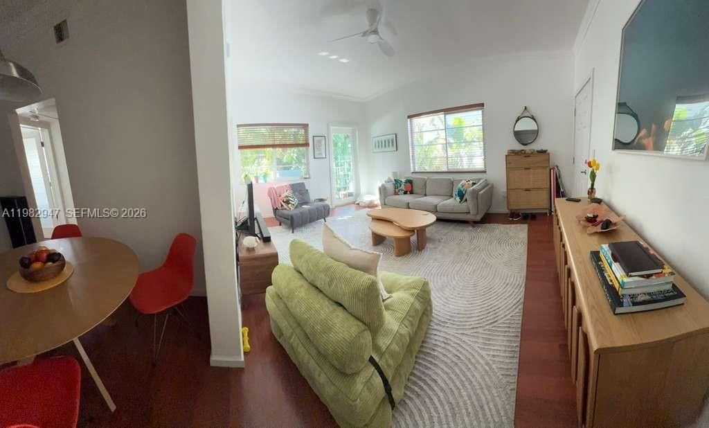 901 Meridian Ave, Unit 201, Miami Beach, FL 33139 Photo