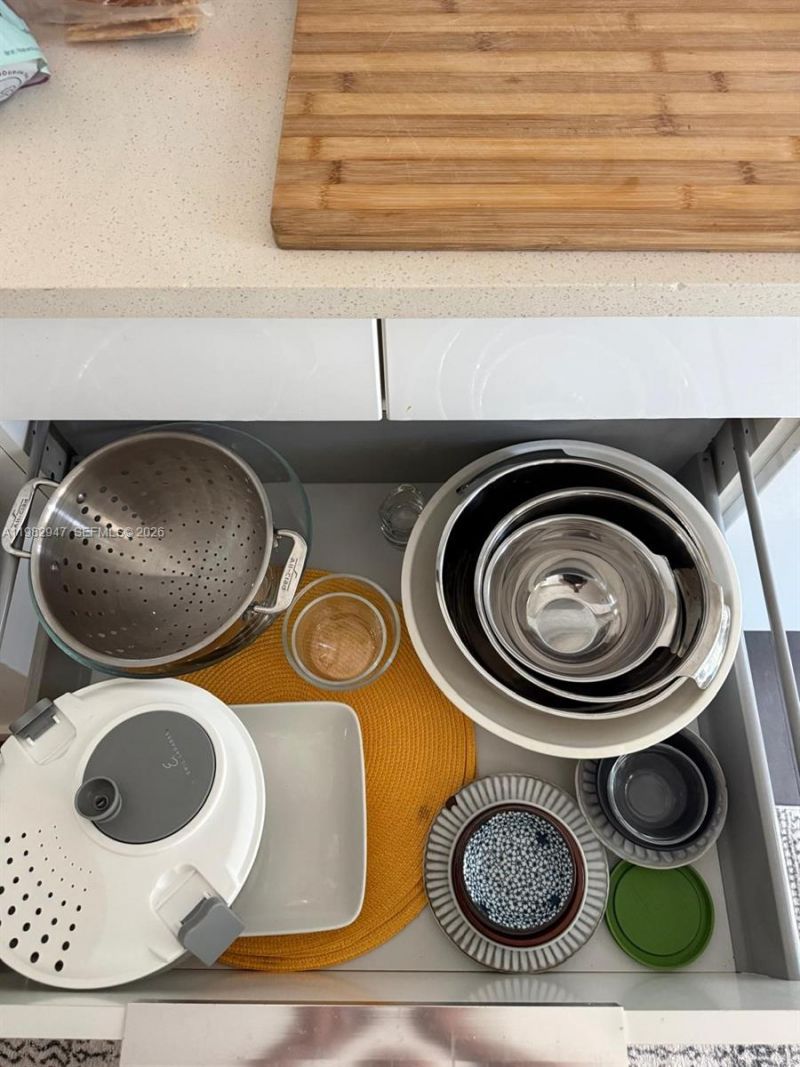 901 Meridian Ave, Unit 201, Miami Beach, FL 33139 Photo