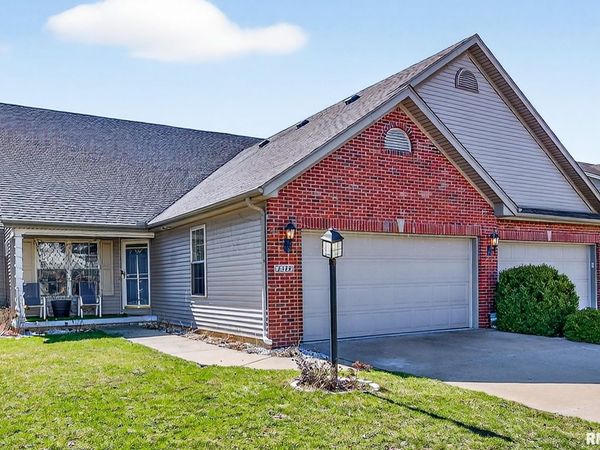 2314 W KENFIELD Court, Peoria, IL 61615