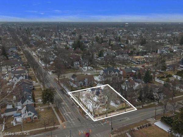 1119 Southfield Road, Birmingham, MI 48009