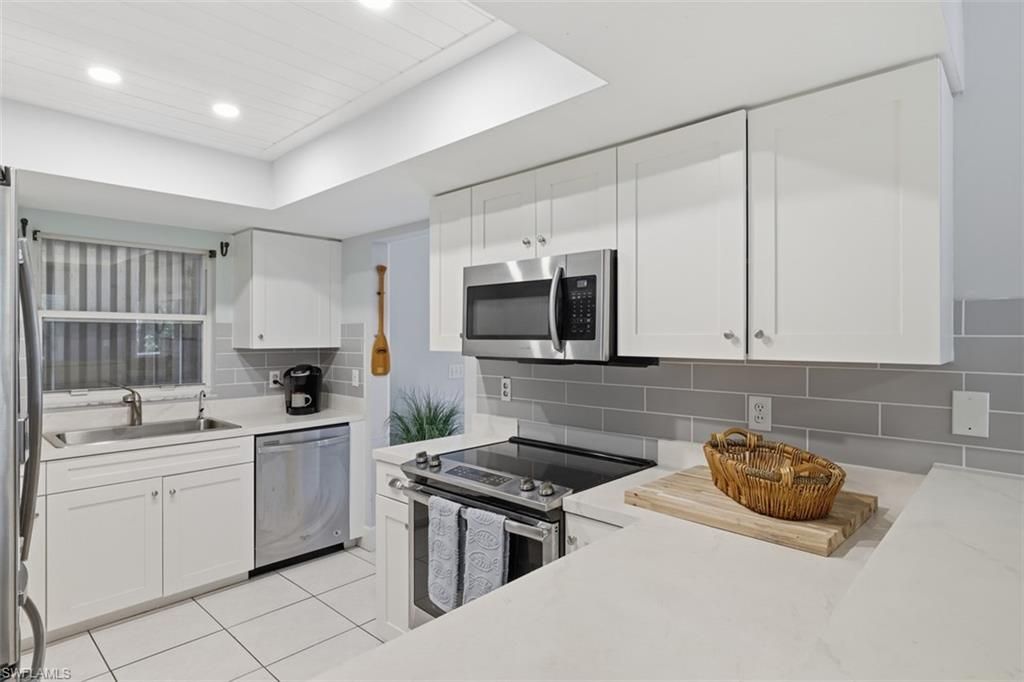 26920 Spanish Gardens Dr , Bonita Springs, FL 34135 Photo